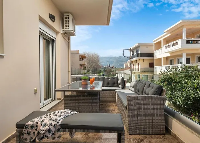 Harmony Apartment In Chania